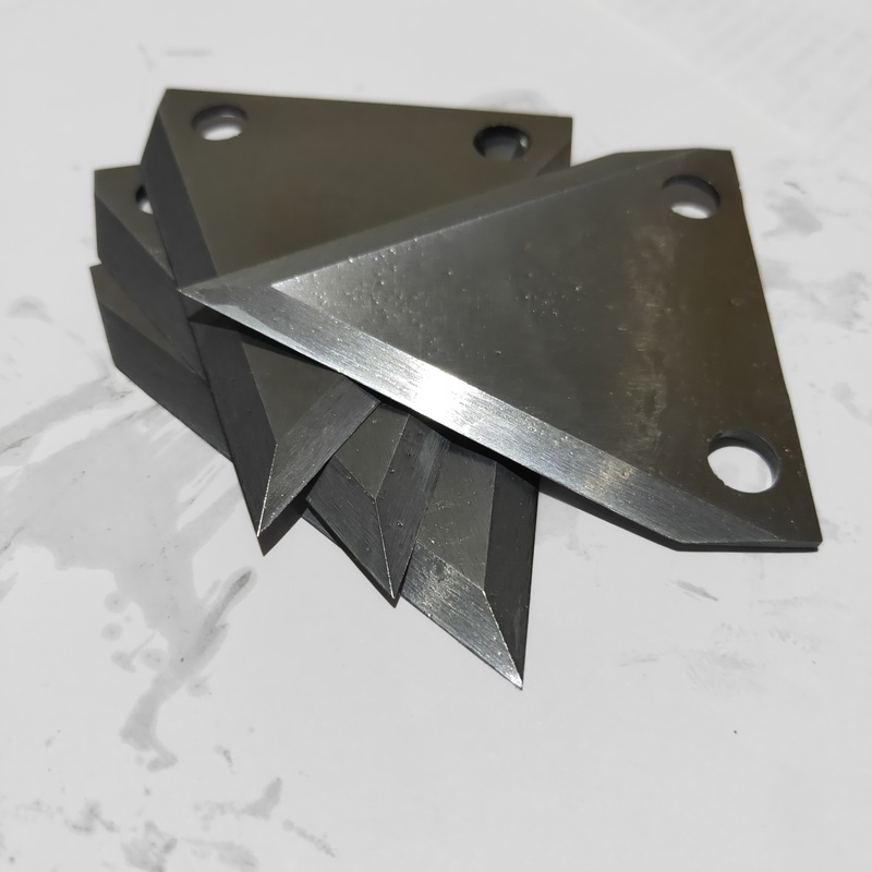 Нестандартные лезвия нестандартной конструкции для промышленных технологических станков