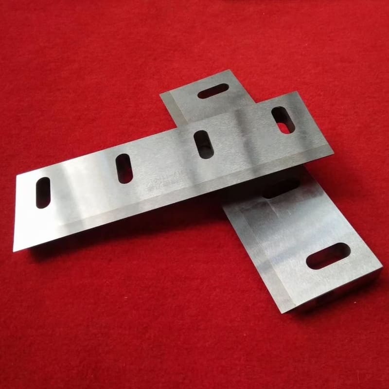 Granulator blades for rigid plastic recycling